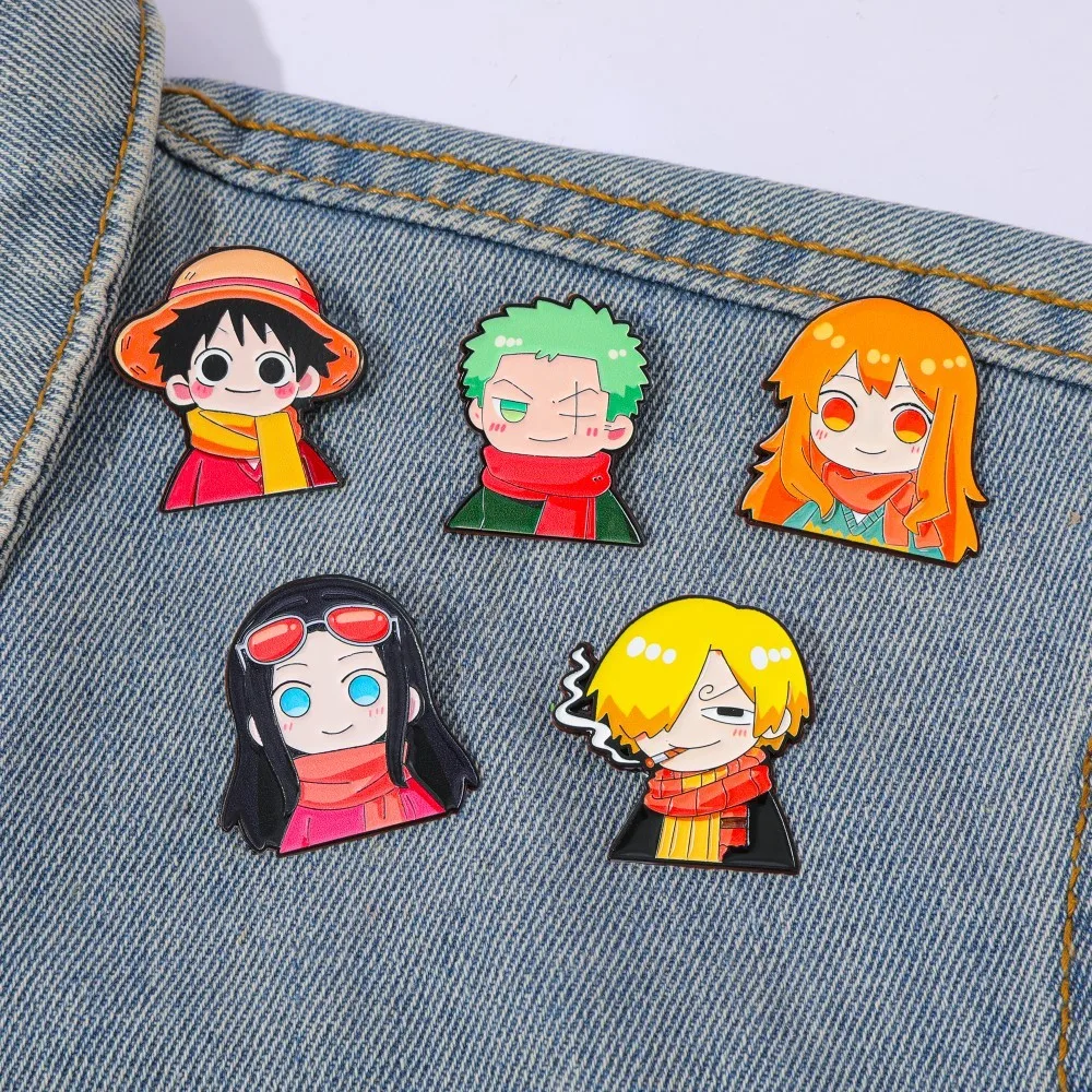 Embroidery Reddit - 5 Broches de Anime con Personajes