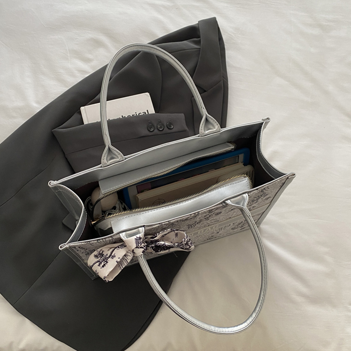 Bolso Tote de Lujo Elegante pa - Embroidery On Leather reseña y precio